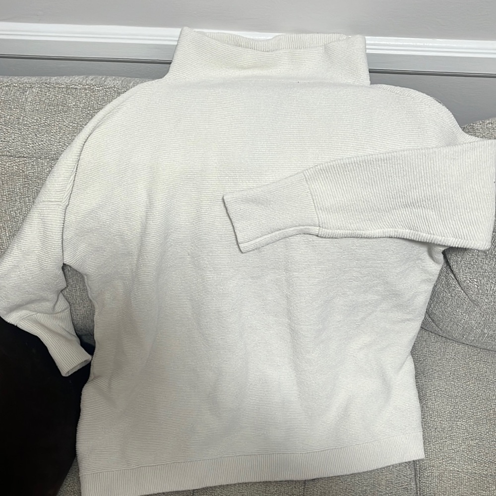 White/cream free people ottoman sweater